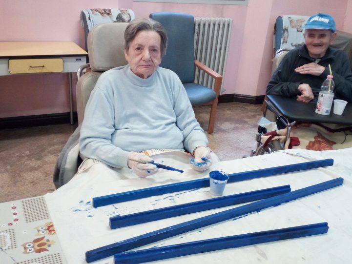 Ospiti dipingono CRA "Sassoli"